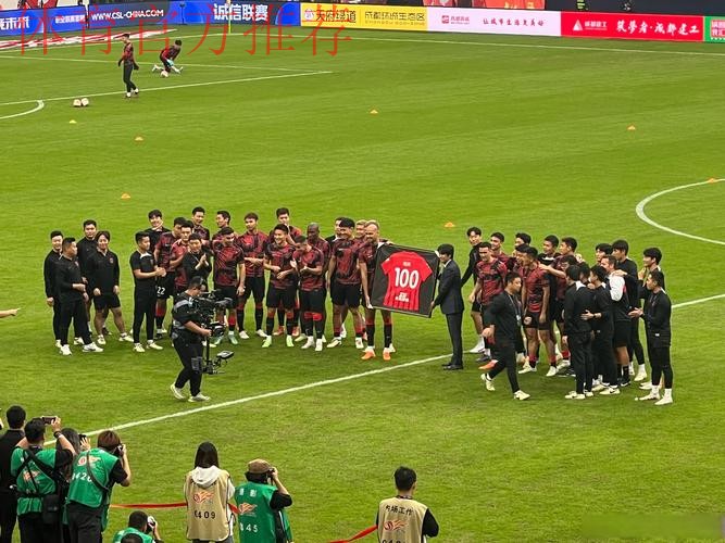 中甲故事 唤燃亿心——2020中甲联赛全景回顾短片